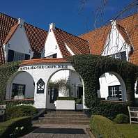 Romantik Hotel Manoir Carpe Diem in De Haan Romantik Hotel Manoir Carpe Diem in De Haan