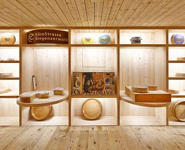 In einem Genusshotel reift in der Käse Straße Bregenzerwald der Käse In einem Genusshotel reift in der Käse Straße Bregenzerwald der Käse