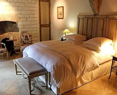 La Maison de Rhodes - Le Champ des Oiseaux La Maison de Rhodes - Le Champ des Oiseaux