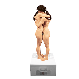 Reunion - Sam Jinks (*1973 Bendigo/AUS) Silicone, pigment, resin and human hair Reunion - Sam Jinks (*1973 Bendigo/AUS) Silicone, pigment, resin and human hair