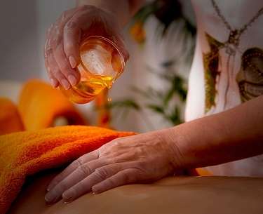 Ayurvedic massage Ayurvedic massage