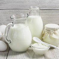 Ostern Milchgläser