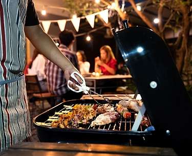 Grillen mit Deckel Grillen mit Deckel