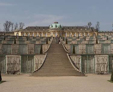 Schloss „Ohne Sorgen“ Schloss „Ohne Sorgen“
