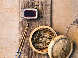 Wildschwein Dim Sum mit Soyasosse Wildschwein Dim Sum mit Soyasosse