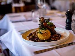 $PageTeaserImageTitle Gänsebraten mit klassischer Füllung