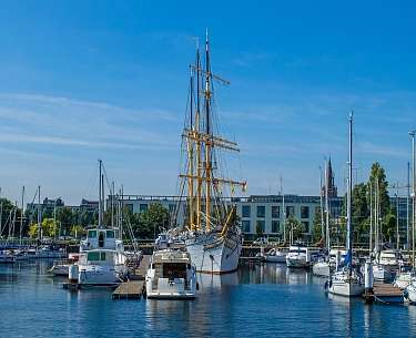 Mercator Schiff Mercator Schiff steht im Hafen in Ostende
