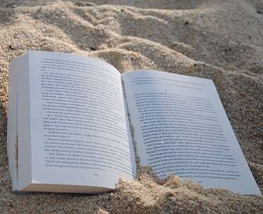 Buch im Sand Buch im Sand
