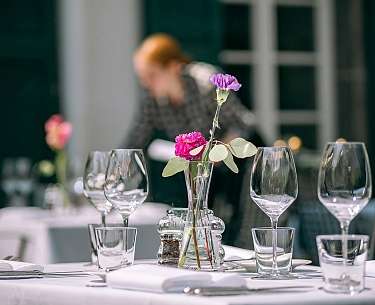 Resataurant Tisch Resataurant Tisch