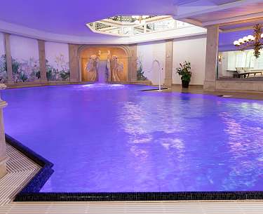 Wellness swimming pool - Romantik Hotel Astenkrone Wellness swimming pool - Romantik Hotel Astenkrone