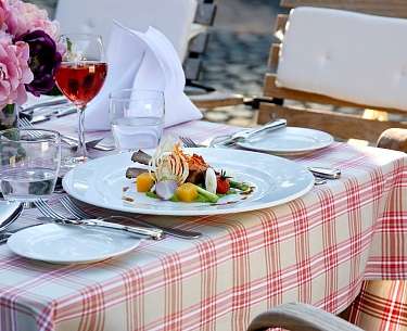 Fresh salads - Bistro Buddenbrock Fresh salads - Bistro Buddenbrock
