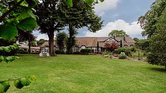 Romantik Hotel Neuhaus in Iserlohn Romantik Hotel Neuhaus in Iserlohn