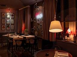 Der Rebstock art&amp;Design