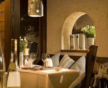 Hotel Heinz Restaurant Grill 568x568 Hotel Heinz Restaurant Grill 568x568