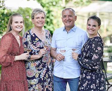 Gastgeber Famile Silke & Gerd Windhösel Gastgeber Famile Silke & Gerd Windhösel