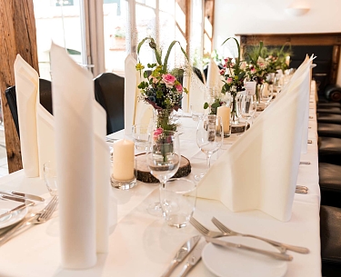 Wedding - Romantik Hotel Hirschen Wedding - Romantik Hotel Hirschen