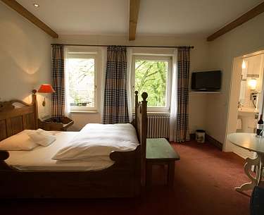 Doppelzimmer Economy Romantik Hotel Hof zur Linde Doppelzimmer Economy Romantik Hotel Hof zur Linde