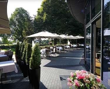 Celebrate at the Kieler Kaufmann View of the terrace of the Kieler Kaufmann with tables laid out in the sunshine