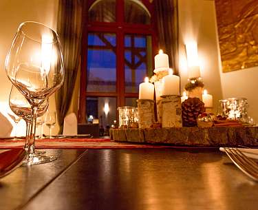 Candle Light Dinner Candle Light Dinner