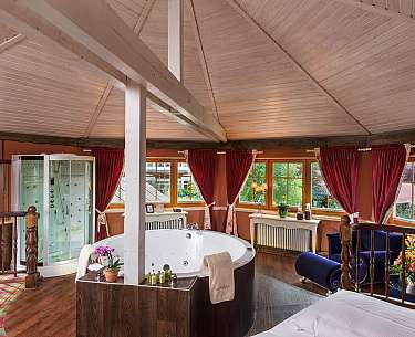 Spa Suite Whirlpool