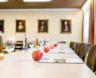 Meetings in a historic ambience Meetings in a historic ambience