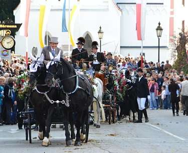 Leonhardi Ride in Fürstenfeldbruck Leonhardi Ride in Fürstenfeldbruck