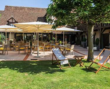 Garten Auberge du Cheval Blanc Garten Auberge du Cheval Blanc