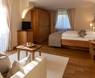 Doppelzimmer Superior Romantik Hotel Oberwirt Doppelzimmer Superior Romantik Hotel Oberwirt