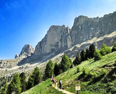 trekking trekking
