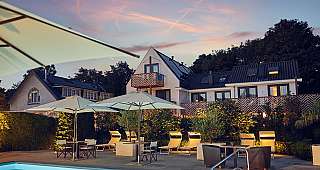 BadHotelRenesse AvondShotsBuiten 062