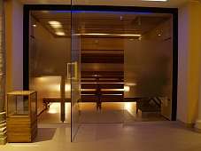 Entspannen in der Sauna 