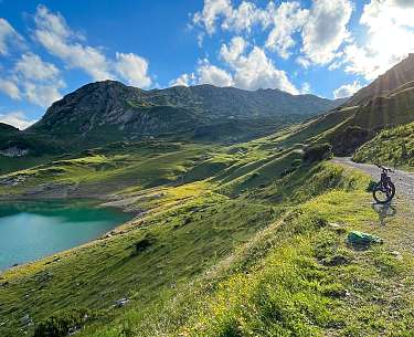 mountain bike mountain bike
