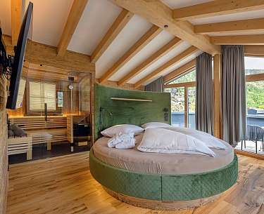 Zeller Suite Zeller Suite