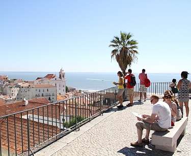 Portas do Sol Belvedere Aussichtsturm Portas do Sol Belvedere Aussichtsturm