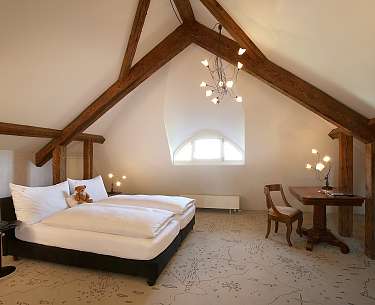 Romantik Hotel de LOurs Sugiez Schweiz 3283 Romantik Hotel de LOurs Sugiez Schweiz 3283