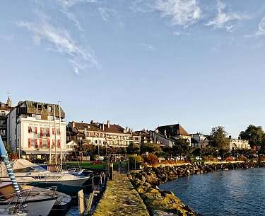 Uferpromenade in Morges Uferpromenade in Morges