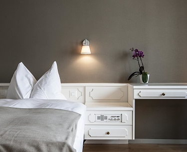 Double room Minuscule Romantik Hotel Schweizerhof Flims