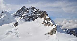 switzerland jungfrau snow mountain