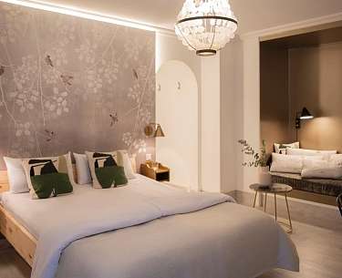 POWER SLEEPING ROOM M  POWER SLEEPING ROOM M