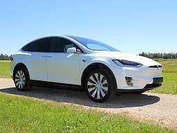 Tesla Tesla