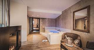 Veranda Suite