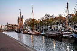 Zierikzee Blick auf Zierikzee und Fischerboote