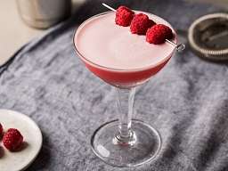 $PageTeaserImageTitle Cocktail Clover Club