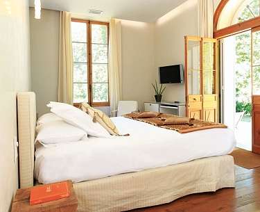 Room Château des Alpilles Room Château des Alpilles
