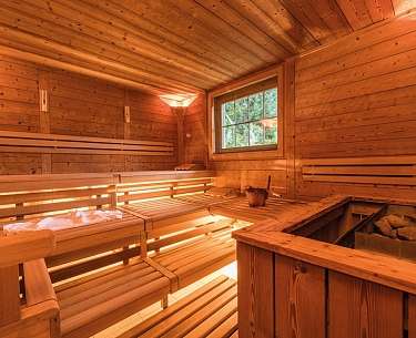 Sauna-Bereich Sauna-Bereich