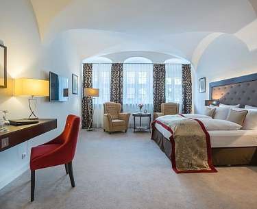 Deluxe Einzelzimmer Romantik Hotel Burgkeller Deluxe Einzelzimmer Romantik Hotel Burgkeller