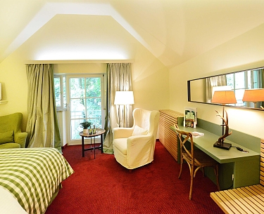 Doppelzimmer mit Waldblick Romantik Hotel Jagdhaus Waldfrieden