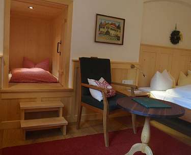 Family room Romantik Hotel Zum Klosterbräu Family room Romantik Hotel Zum Klosterbräu