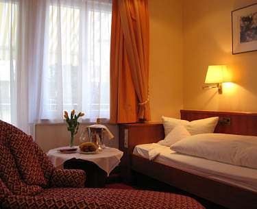 Sonnenzimmer Romantik Hotel zur Sonne Sonnenzimmer Romantik Hotel zur Sonne