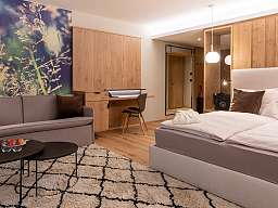 doppelzimmer-wiesengrund_hotel-sackmann_header1